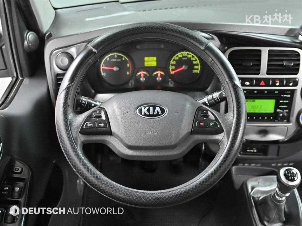 2014 - kia bongo iii