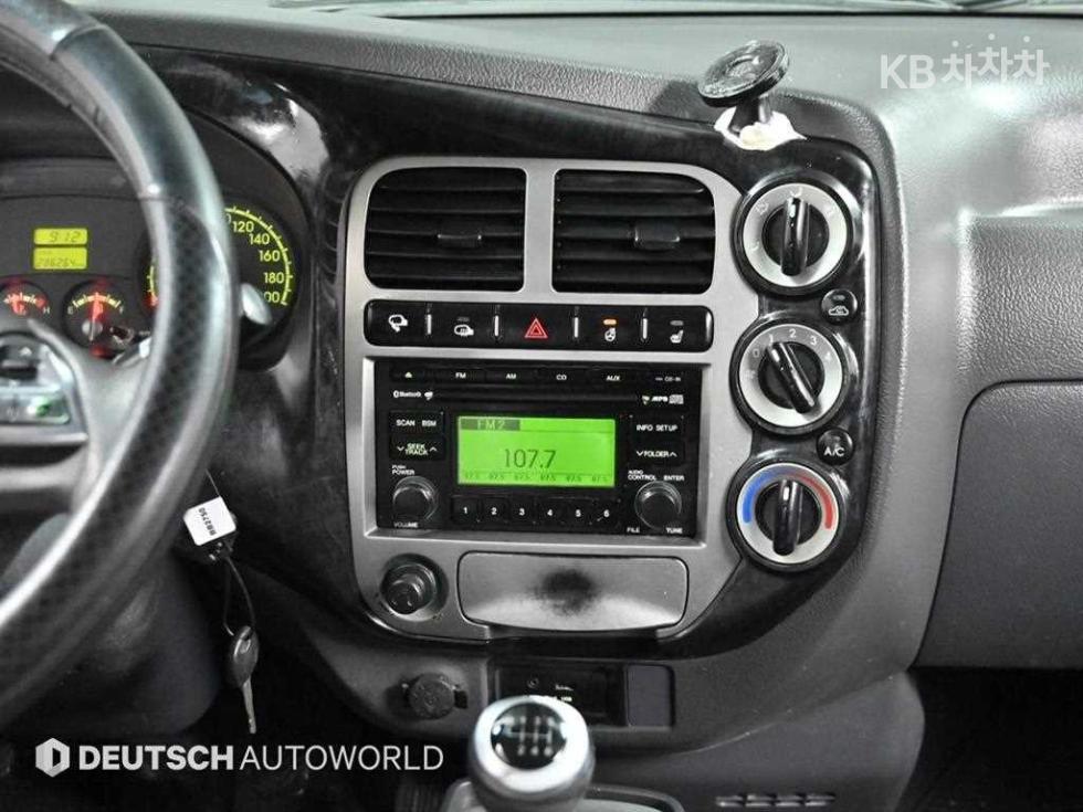 2014 - kia bongo iii