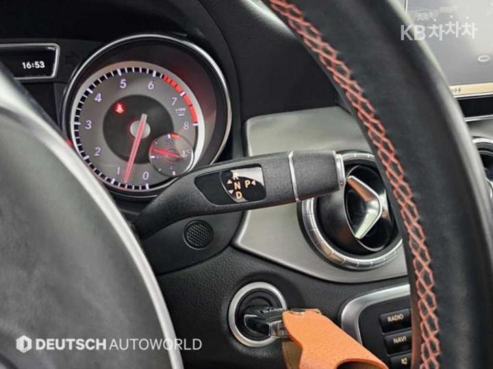 Mercedes-Benz CLA-Class CLA250 4Matic C117 10