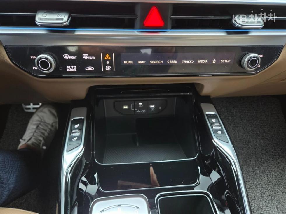 2024 - kia sorento