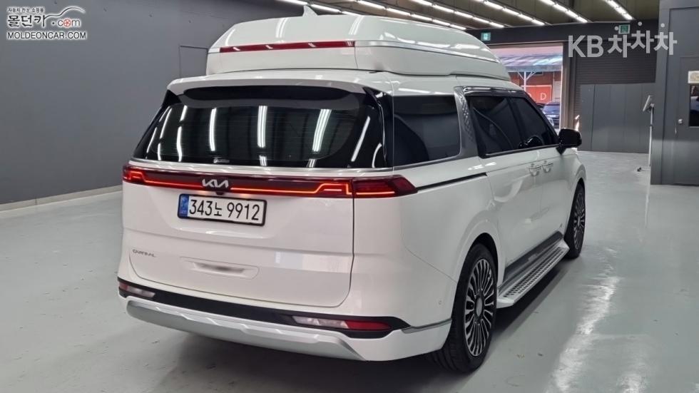 2023 - kia carnival