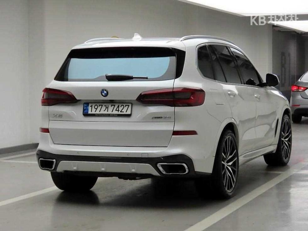 BMW X5 — miniaturë 4