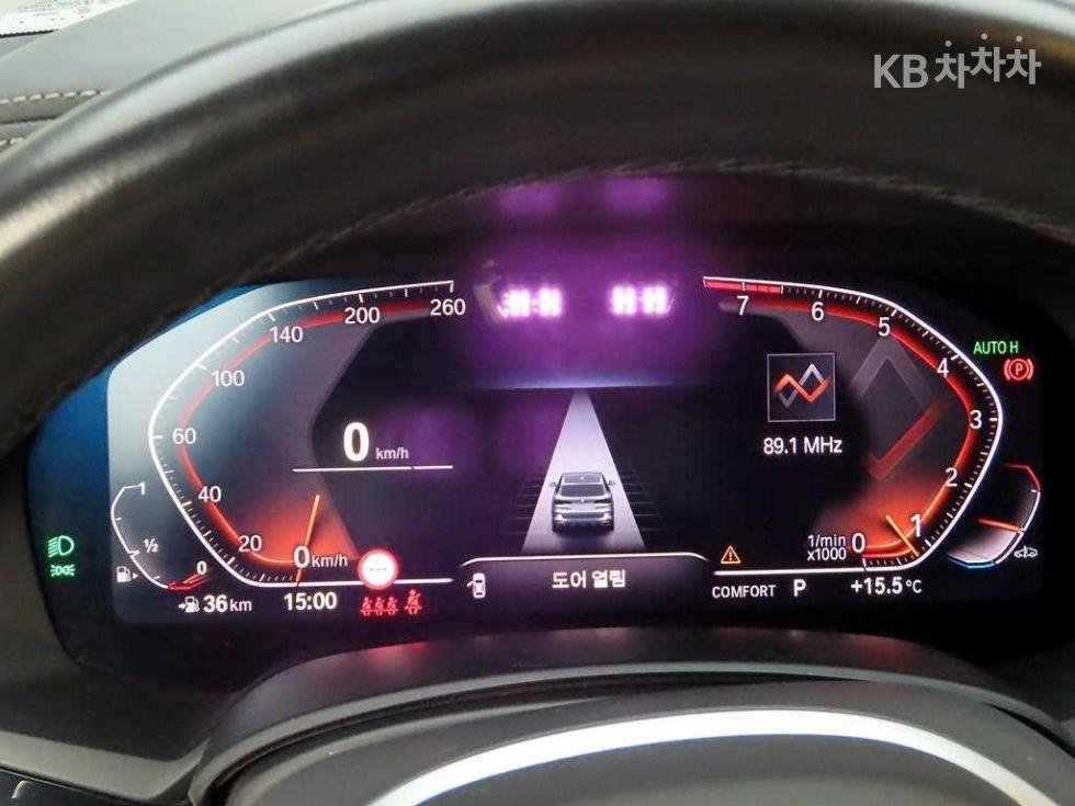 BMW X5 — miniaturë 5