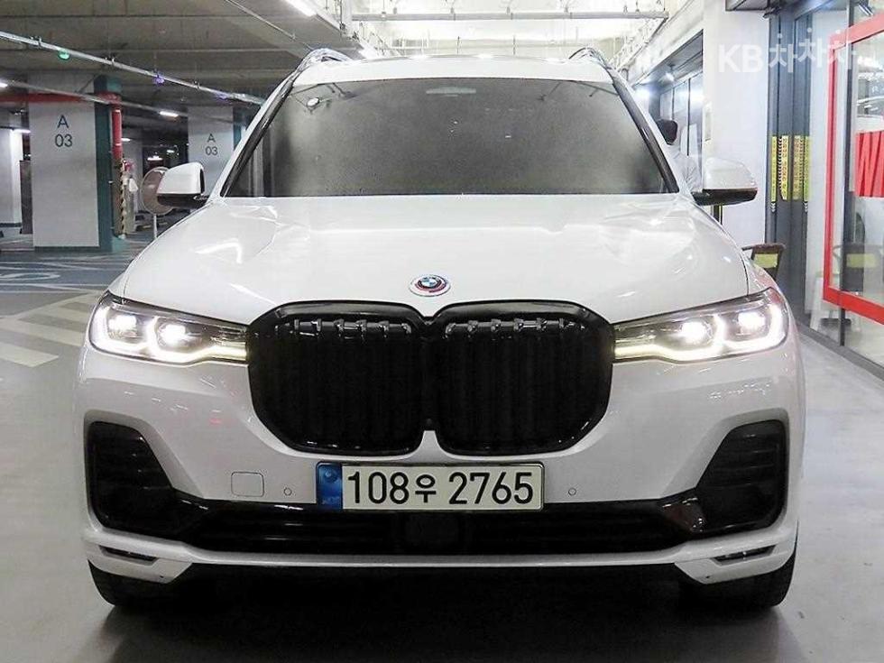 BMW X7 — miniaturë 2