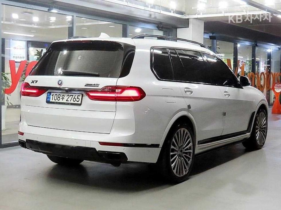 BMW X7 — miniaturë 4