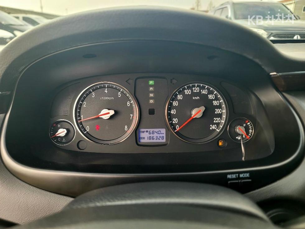Hyundai Grandeur — miniaturë 11