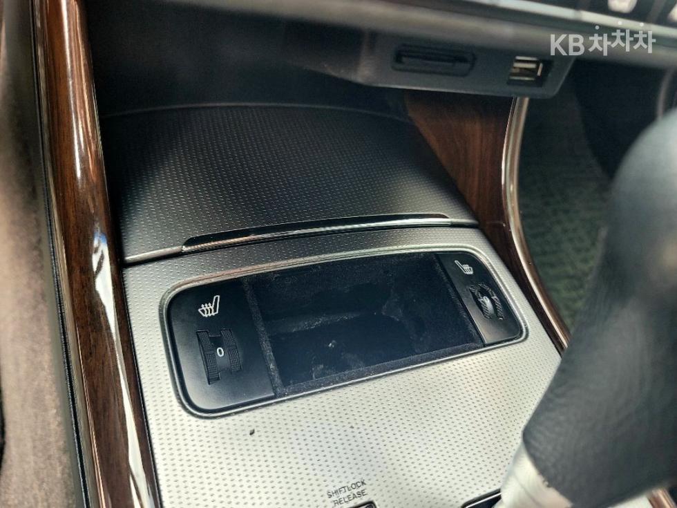 Hyundai Grandeur — miniaturë 17
