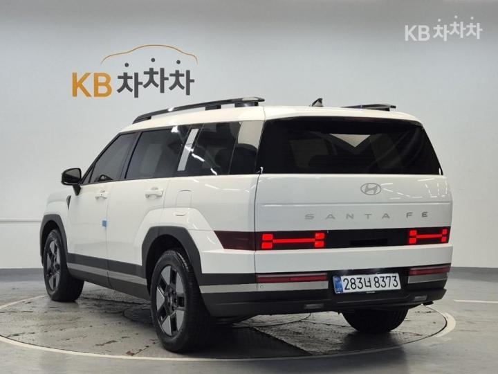 Hyundai Santa Fe 1.6T HEV 2WD Prestige Plus - фото 2