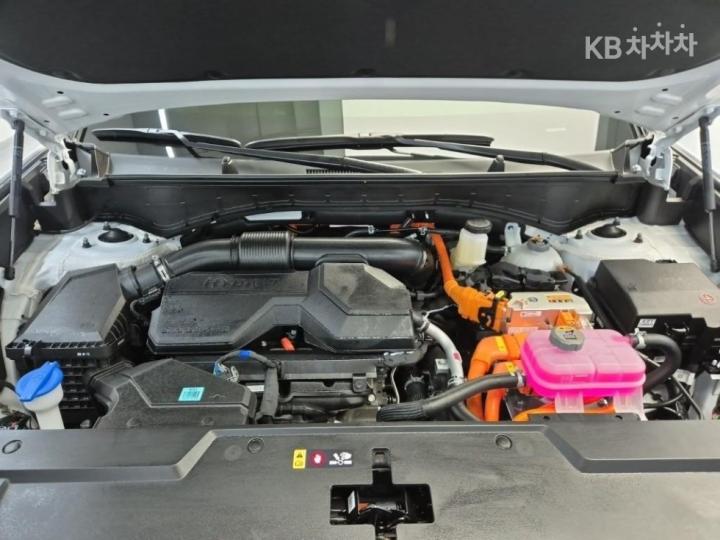 Hyundai Santa Fe 1.6T HEV 2WD Prestige Plus - фото 5