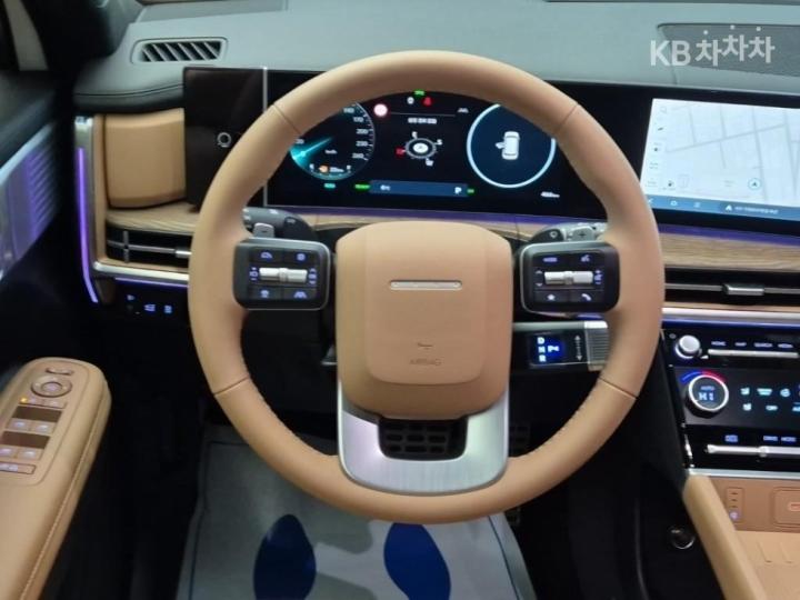 Hyundai Santa Fe 1.6T HEV 2WD Prestige Plus - фото 9