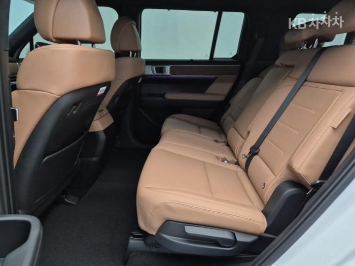 Hyundai Santa Fe 1.6T HEV 2WD Prestige Plus - фото 12