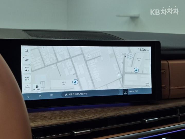 Hyundai Santa Fe 1.6T HEV 2WD Prestige Plus - фото 13