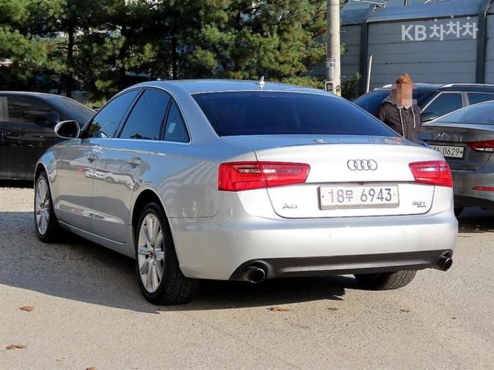 Audi A6 NEW 3.0 TFSI Quattro C6 4