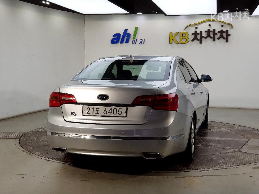 2011 - kia k7