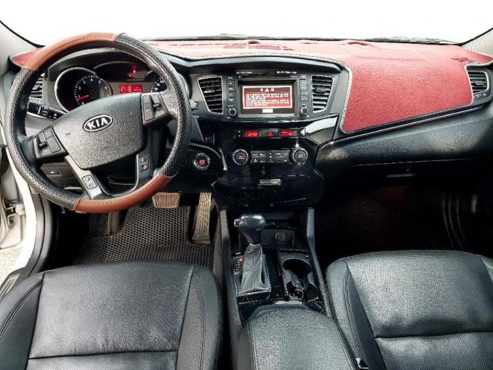 Kia K7 LPI VG270 Prestige 6