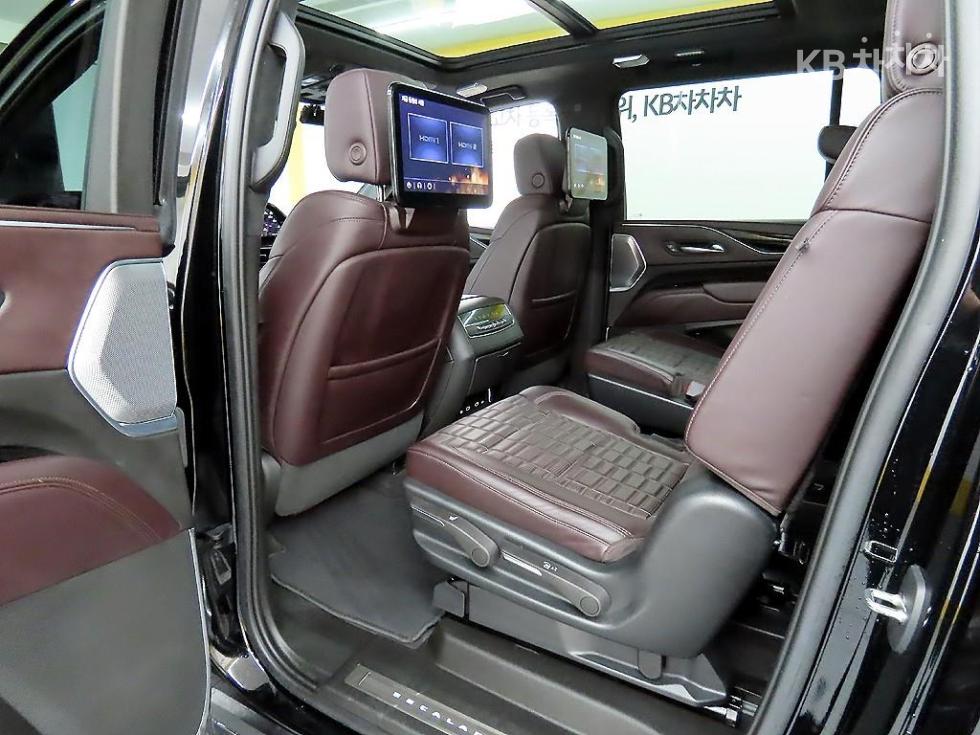 Cadillac Escalade — miniaturë 6