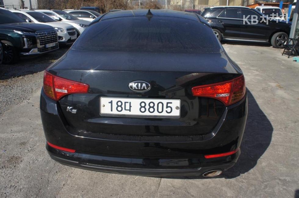 Kia K5 — miniaturë 4