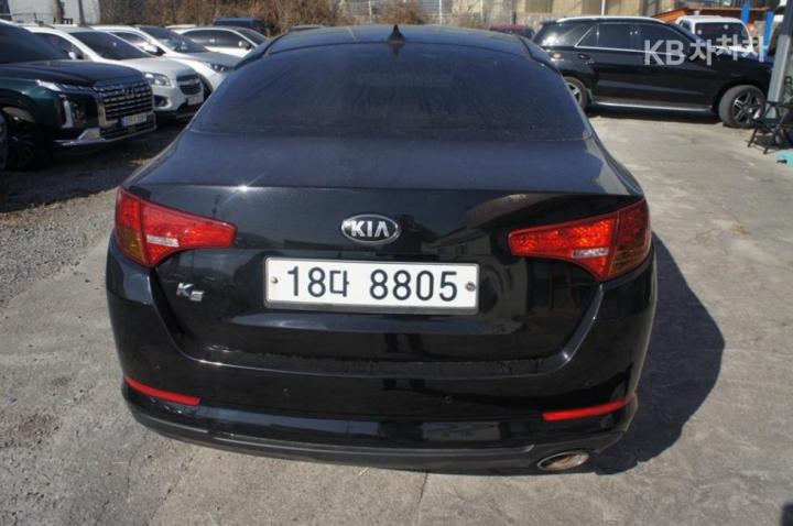 Kia K5 2.0 LPI Deluxe 5