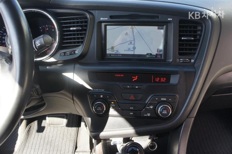 Kia K5 — miniaturë 17