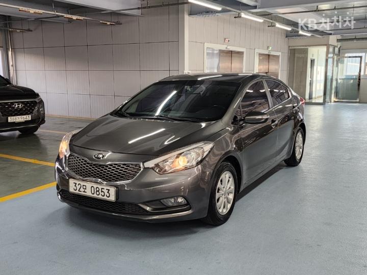Kia K3 Luxury 2