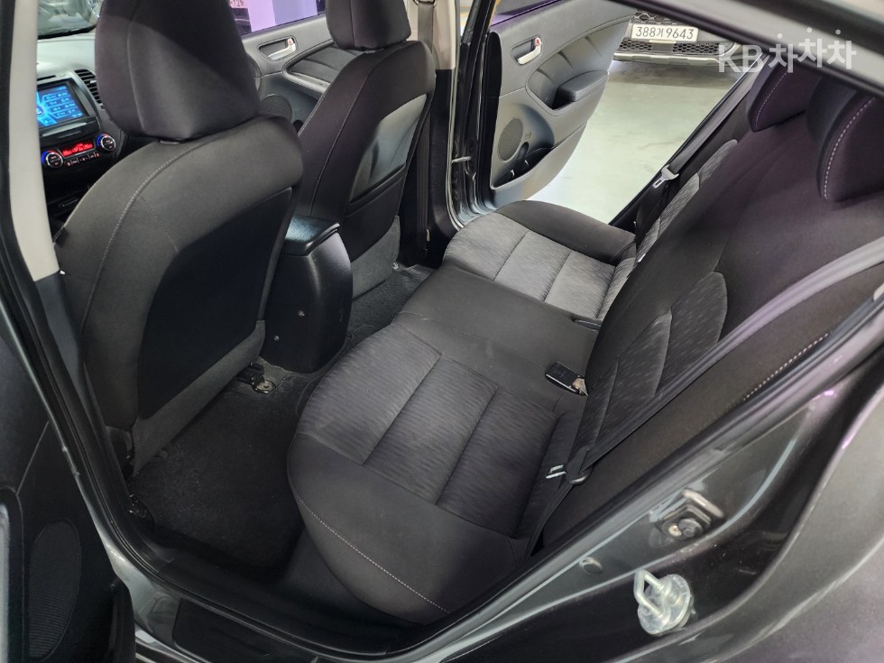 2013 - kia k3