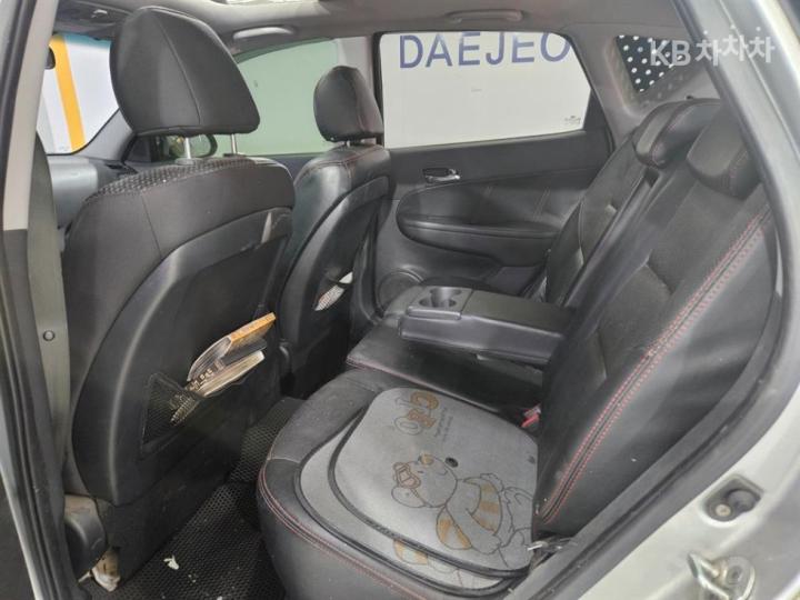 Hyundai i30 1.6 VVT Luxury 9