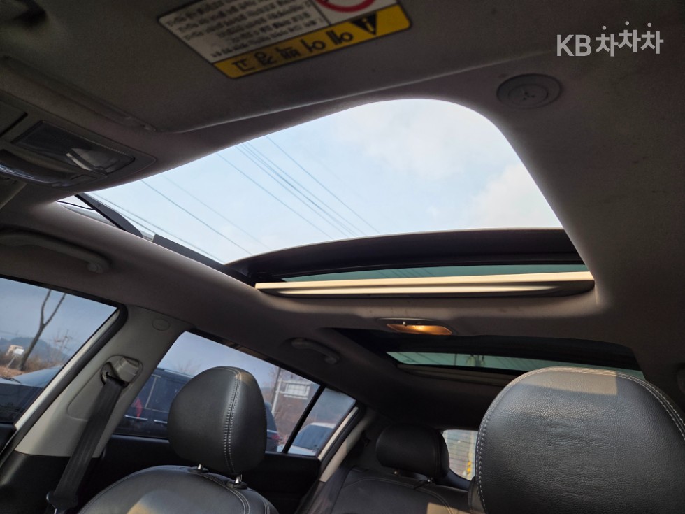 2011 - kia sportage