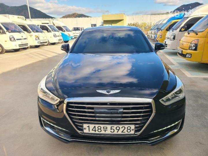 Genesis EQ900 3.8 GDI AWD Premium Luxury