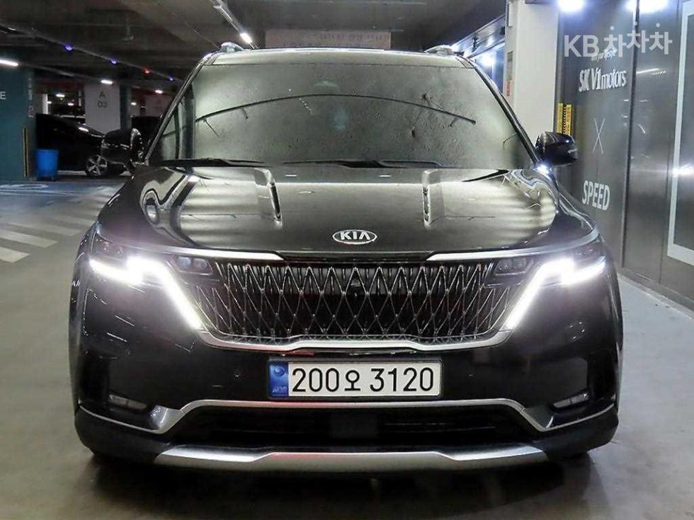 2021 - kia carnival