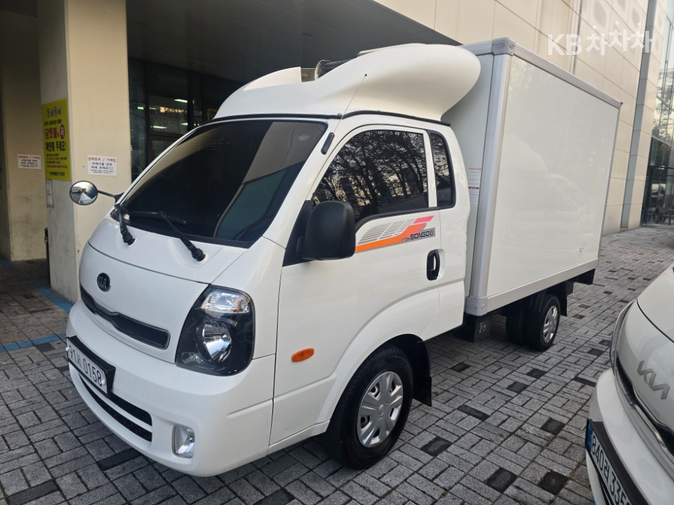 2019 - kia bongo iii