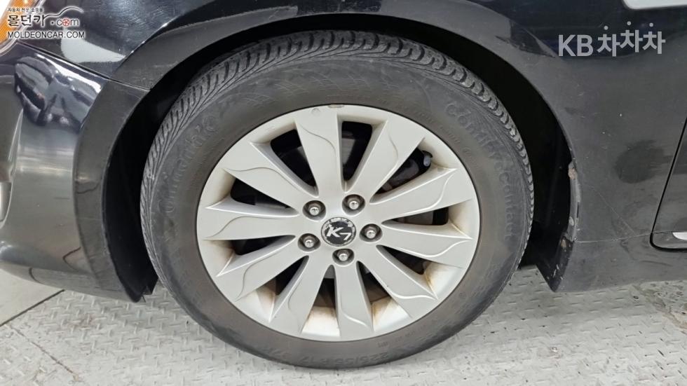 2011 - kia k7
