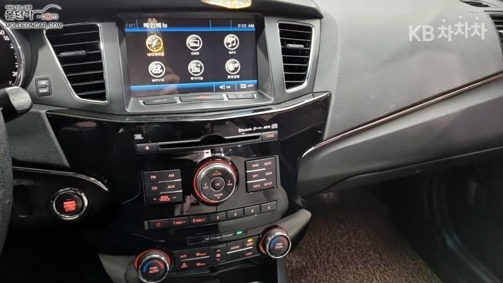 2011 - kia k7