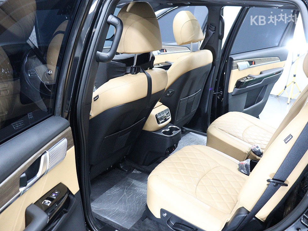 2021 - kia mohave