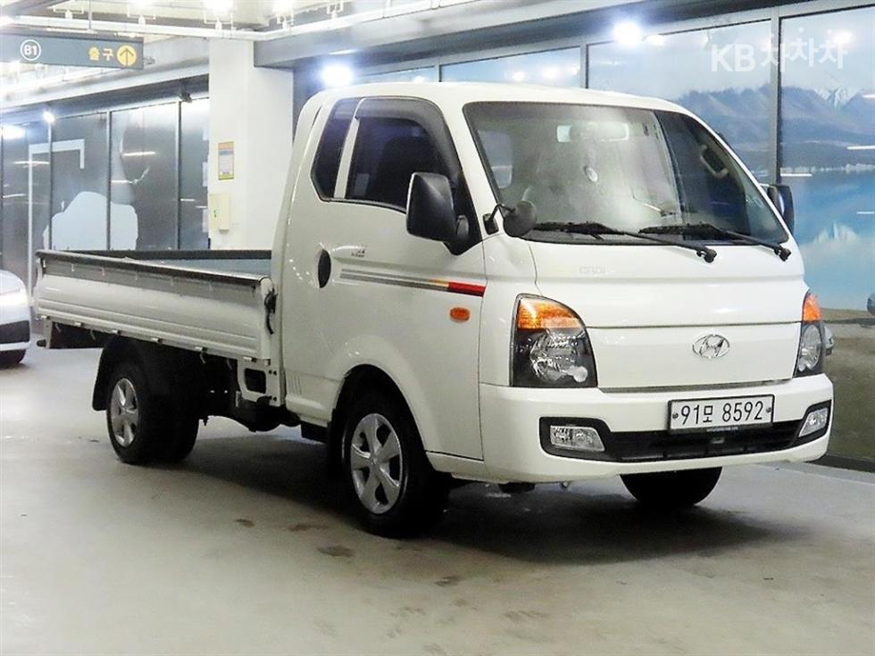Hyundai 포터2 초장축 슈퍼캡 CRDi DLX 기본형 - фото 1