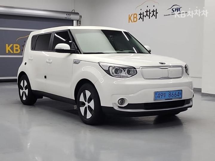 Kia Soul EV 5