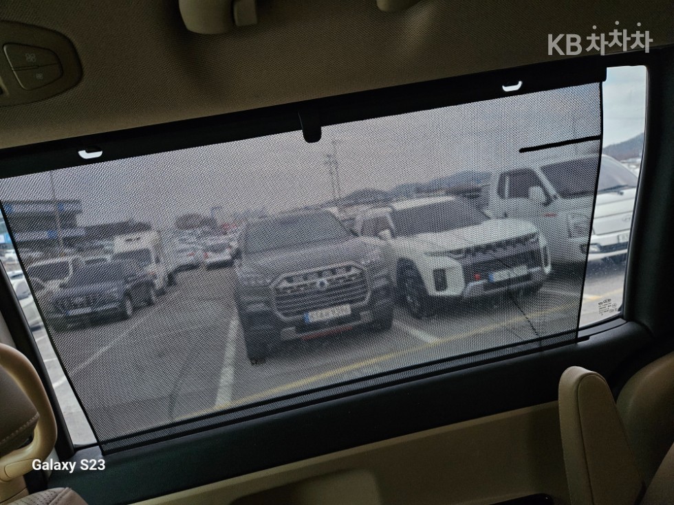 2020 - kia carnival