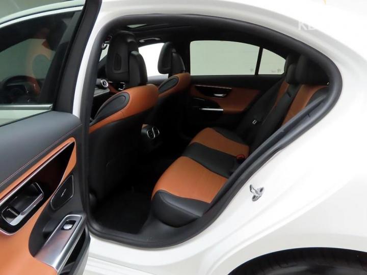 Mercedes-Benz C-Class C300 AMG Line - фото 13