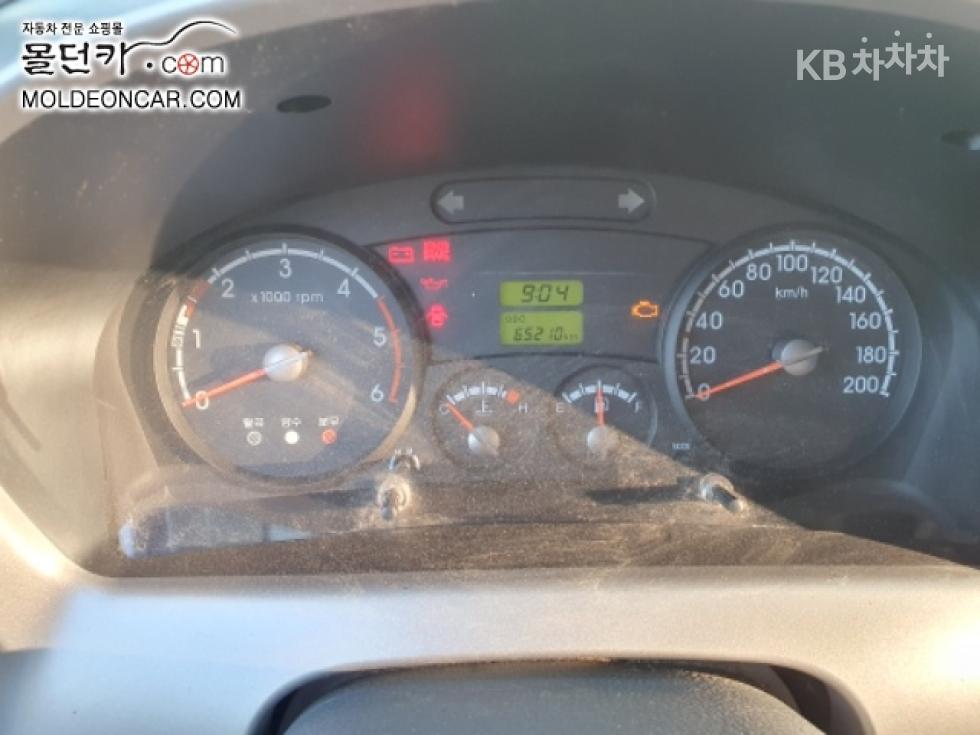 2016 - kia bongo iii