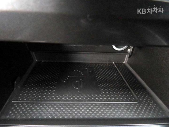 Volkswagen Tiguan 2.0 TDI Prestige - фото 15