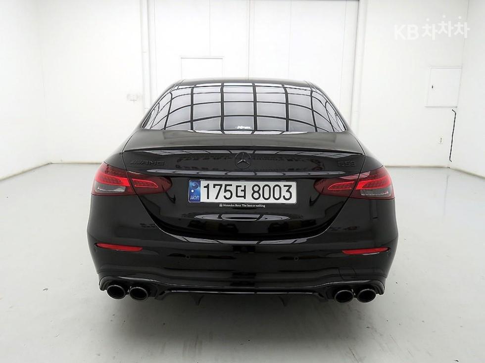 Mercedes-Benz E-klasse — miniaturë 3
