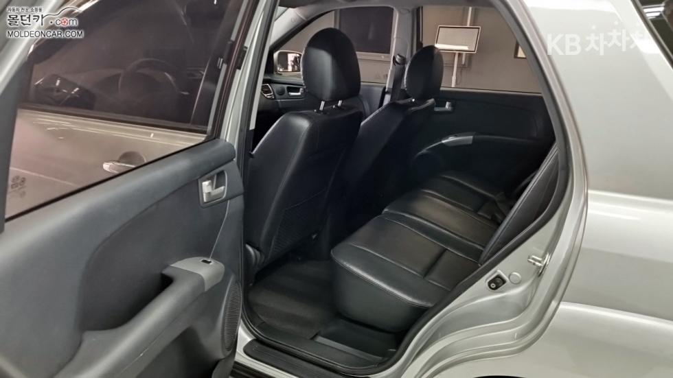 2010 - kia sportage