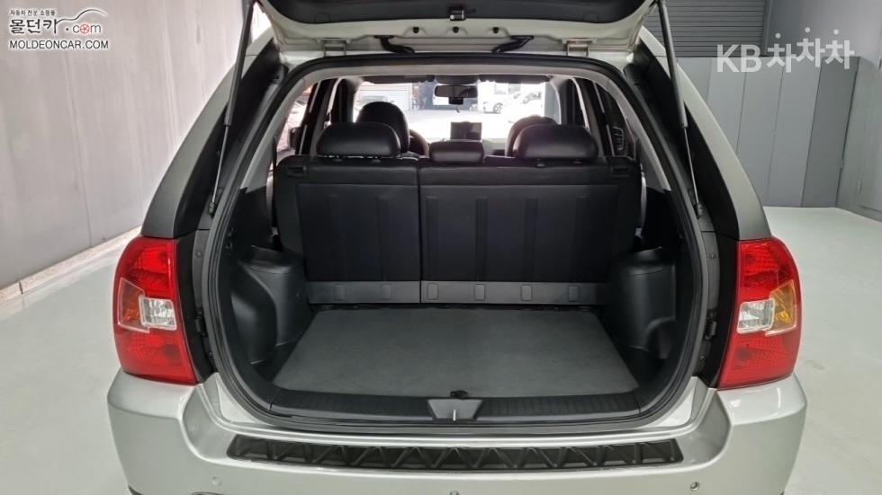 2010 - kia sportage