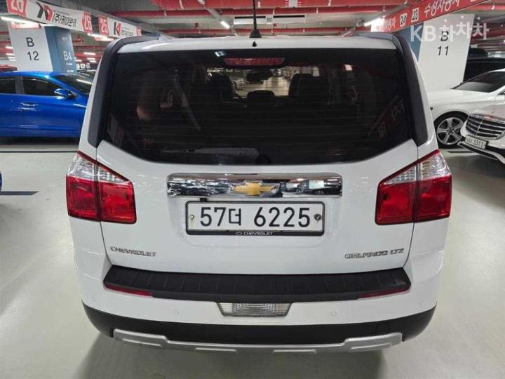 Chevrolet Orlando LPG LTZ Premium 6
