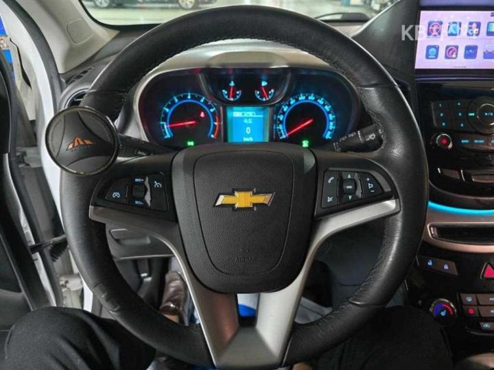 Chevrolet Orlando LPG LTZ Premium 9