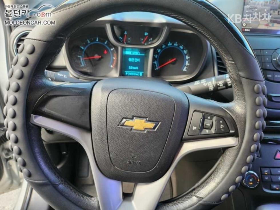 Chevrolet Orlando — miniaturë 15