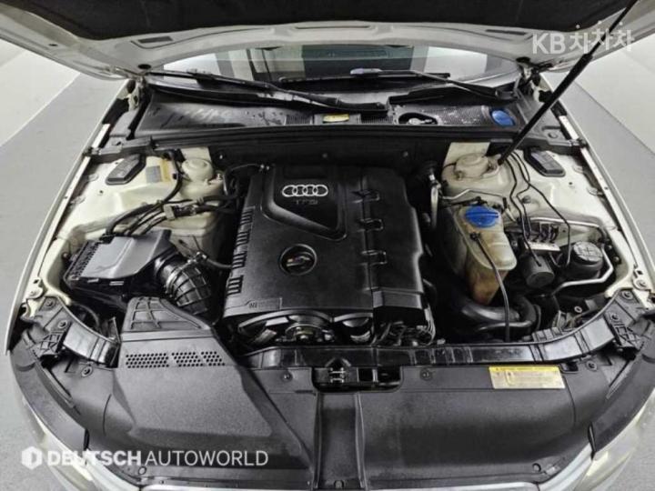 Audi A4 NEW 2.0 TFSI Quattro B8 7