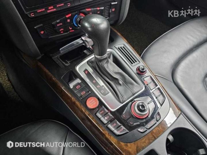 Audi A4 NEW 2.0 TFSI Quattro B8 10