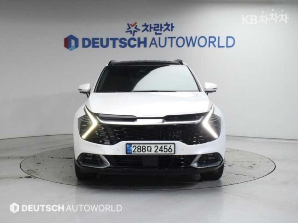 2022 - kia sportage