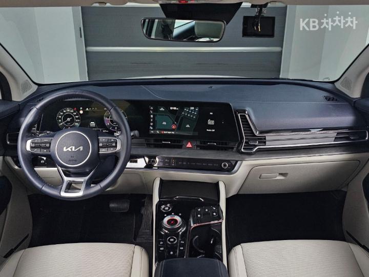 Kia Sportage The D2.0 2WD Signature 8