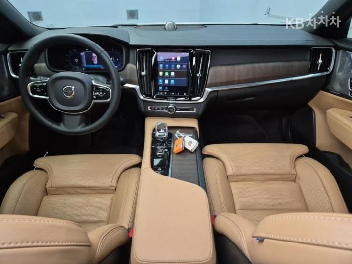 Volvo S90 B6 AWD Ultimate Bright 8